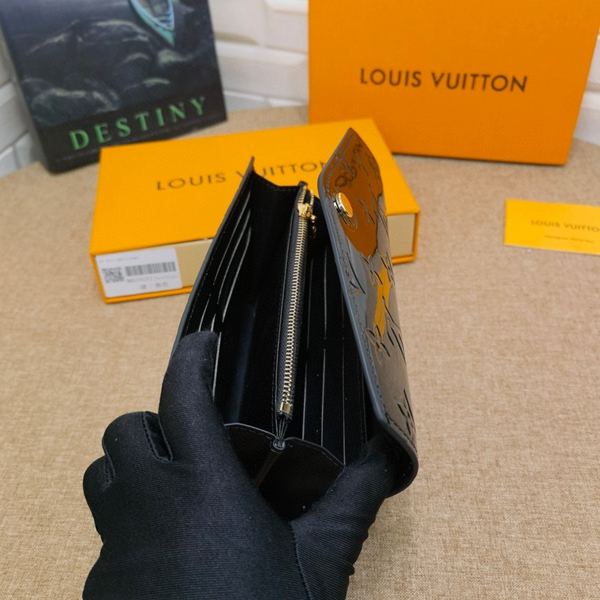 LVコピーウォレット角部分ディテール